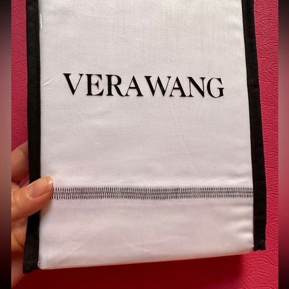 Vera Wang only one